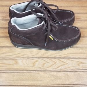 lugz chukka boots